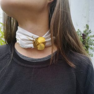 Broche Escultura Mambo