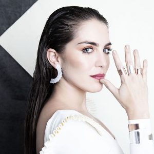 Aretes Curva en plata