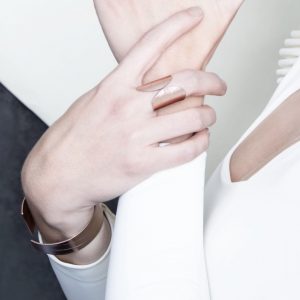 Anillo curva en oro rosa