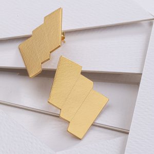 Aretes Escala en Oro