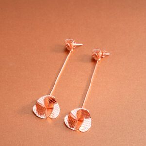 Aretes Hélice largos en oro rosa